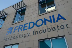 photo of exterior of incubator