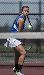 photo of Anna Chiacchia playing tennis